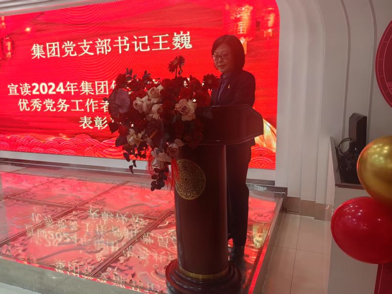 王老师.jpg